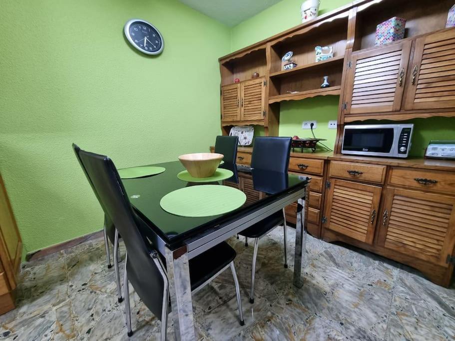 126B Apto Playa - 3 Habitaciones Gijón Buitenkant foto